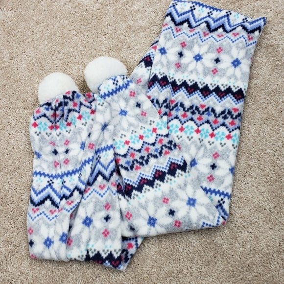 Scarf with Aztec type pattern - Picture 4 of 5